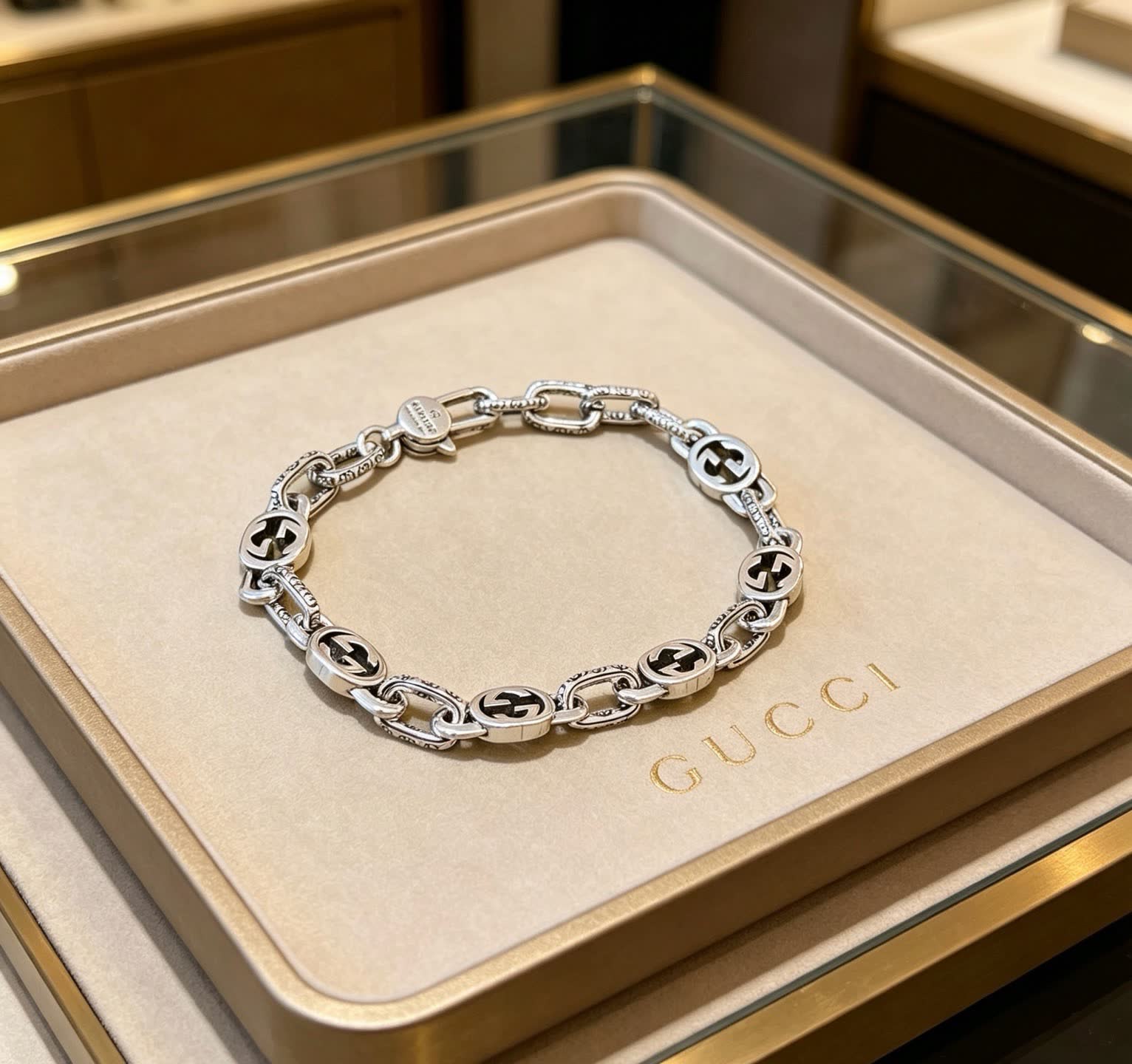 Gucci Silver Interlocking G Bracelet