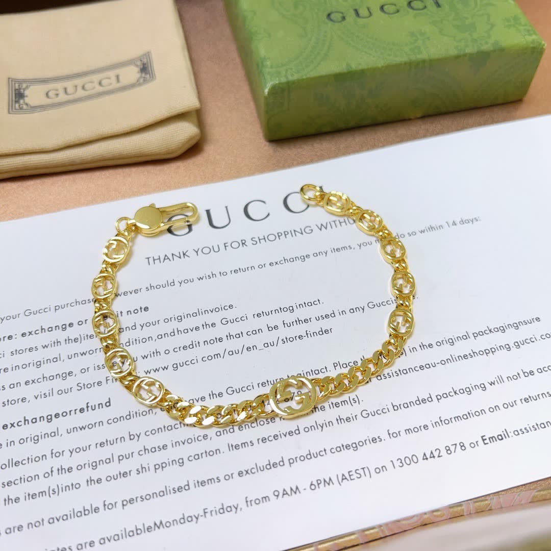 Gucci Gold Tone Interlocking G Bracelet Gucci Gold Tone Interlocking G Bracelet