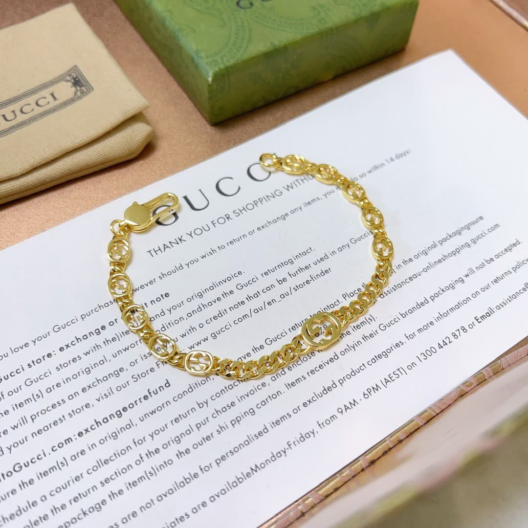 Gucci Gold Tone Interlocking G Bracelet