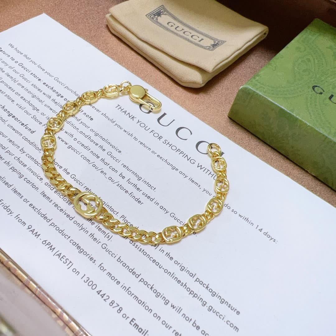 Gucci Gold Tone Interlocking G Bracelet