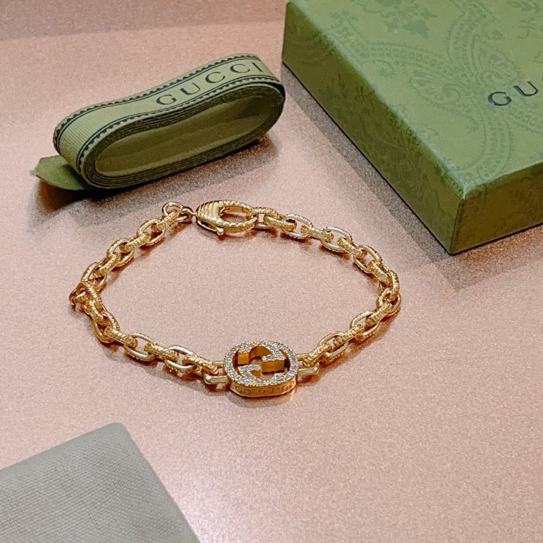 Gucci Gold-Plated Interlocking G Bracelet