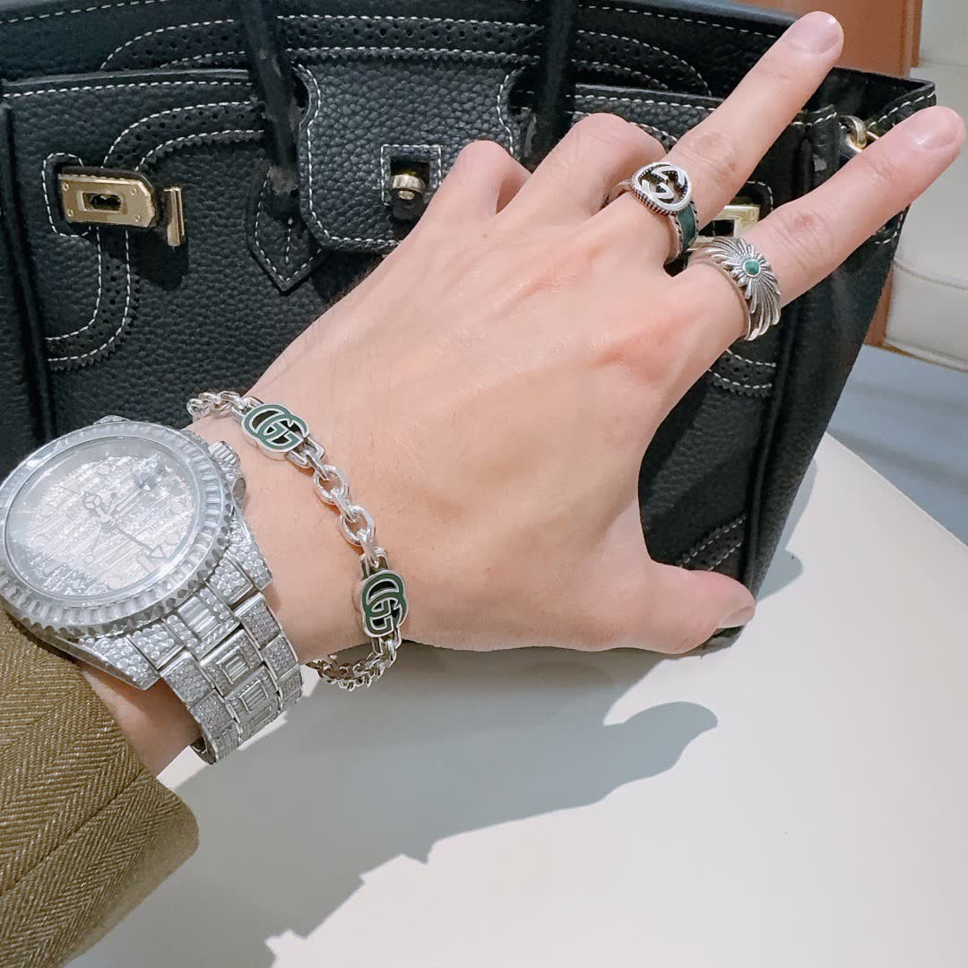 Gucci Silver Chain Bracelet with Interlocking G Logo