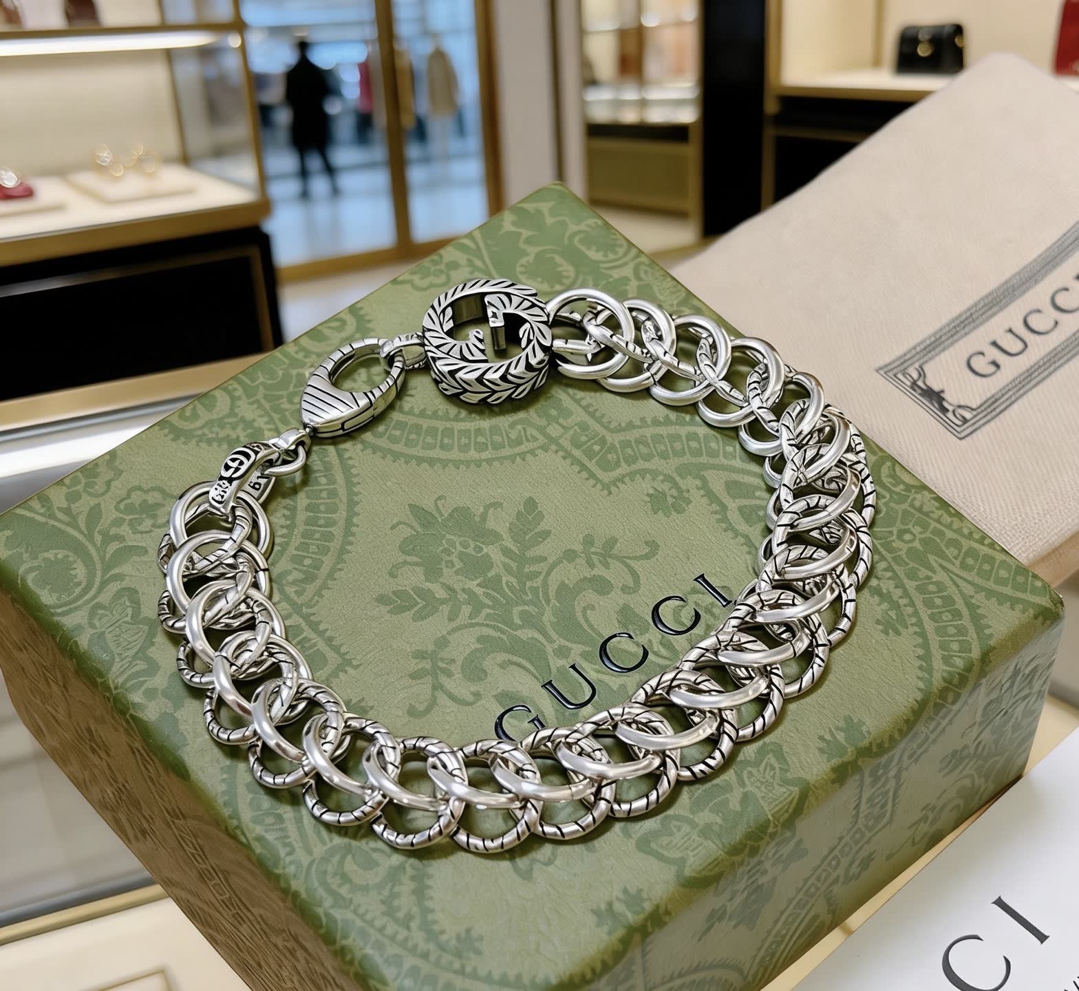 Gucci Silver Link Bracelet