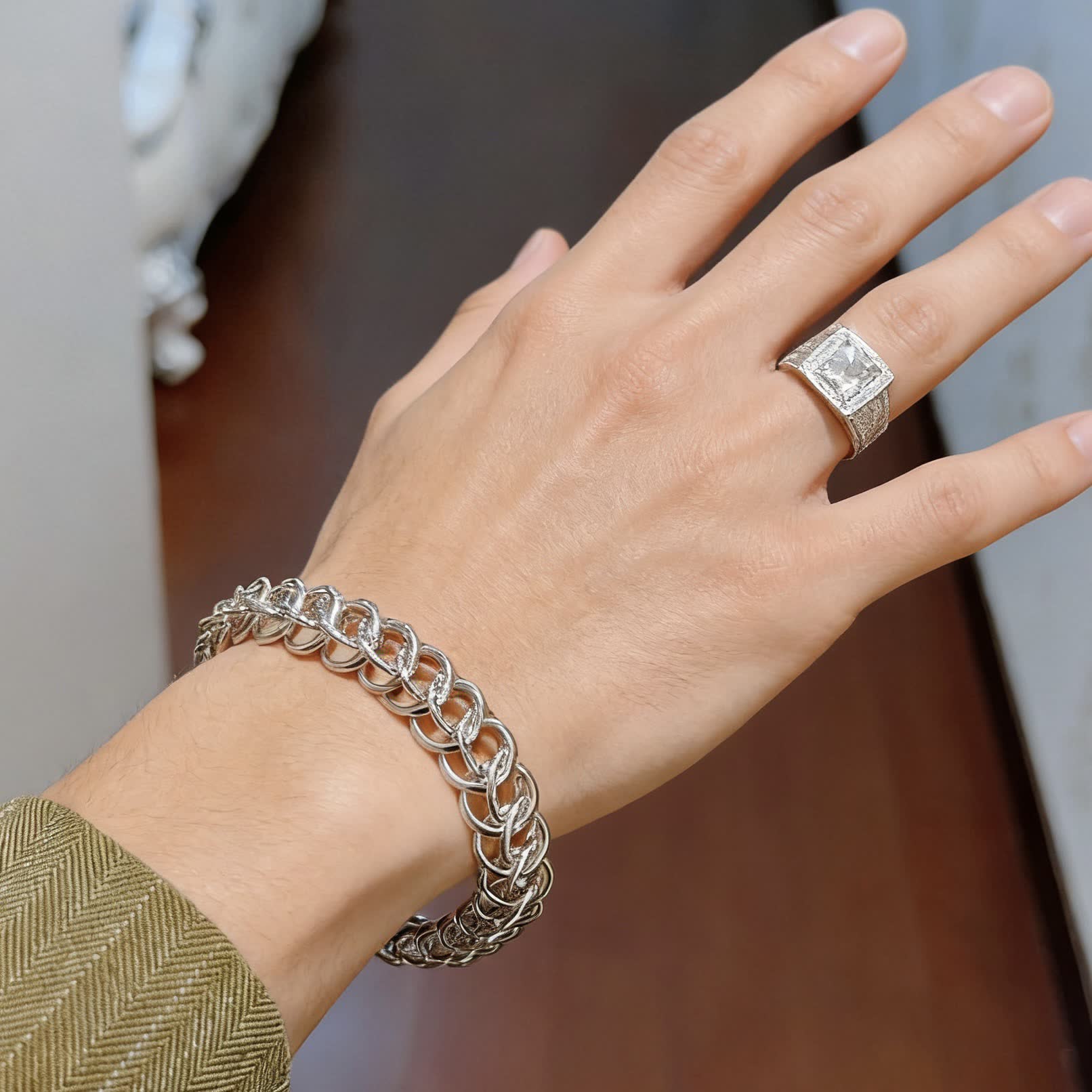 Gucci Silver Link Bracelet