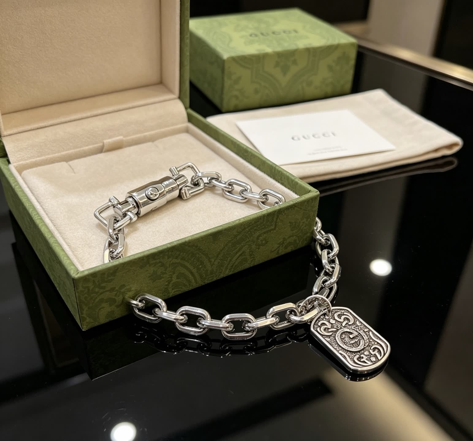 Gucci Silver Chain Bracelet with Interlocking G Charm