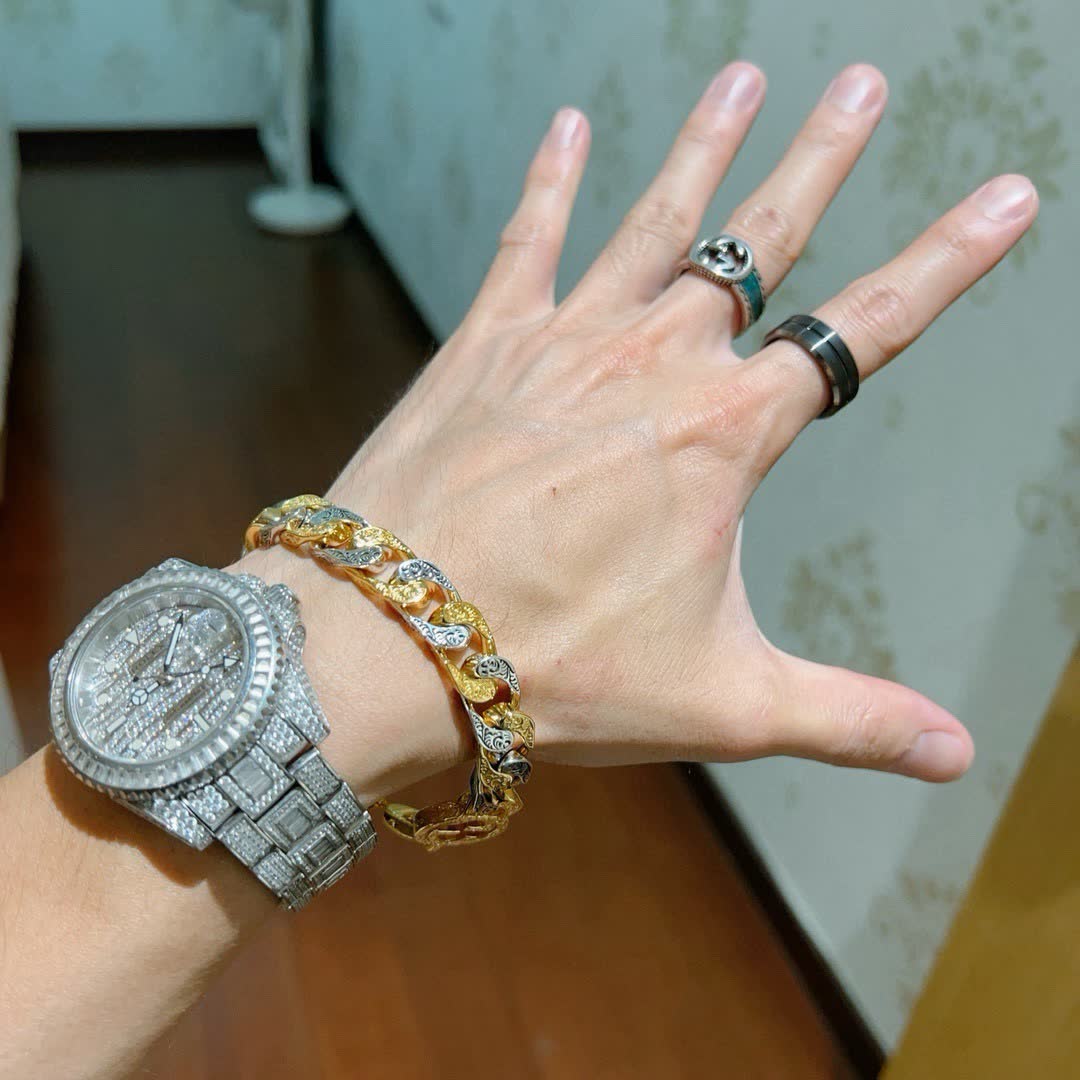 Gucci Interlocking G Bracelet