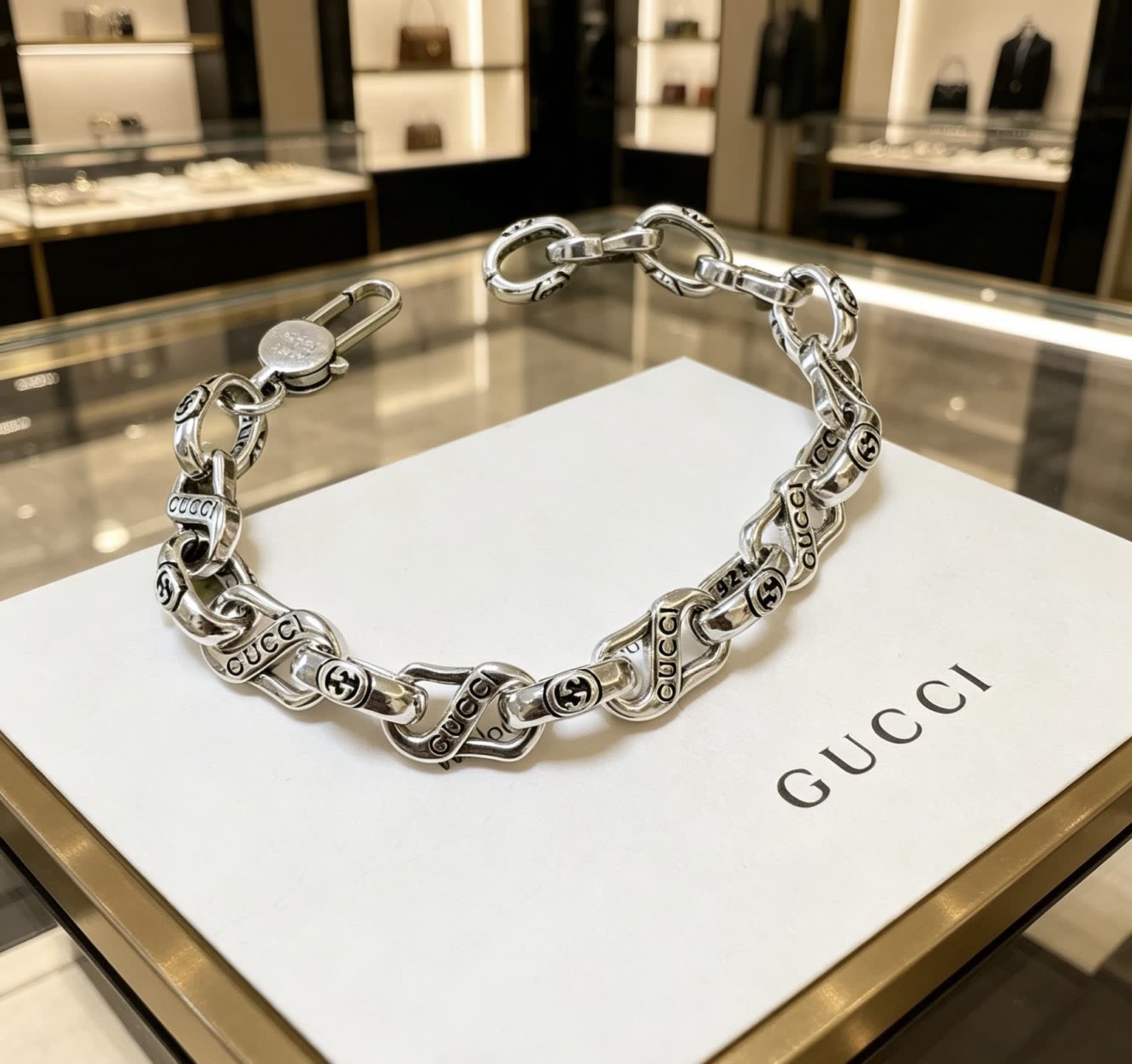 Gucci Silver Chain Bracelet Gucci Silver Chain Bracelet