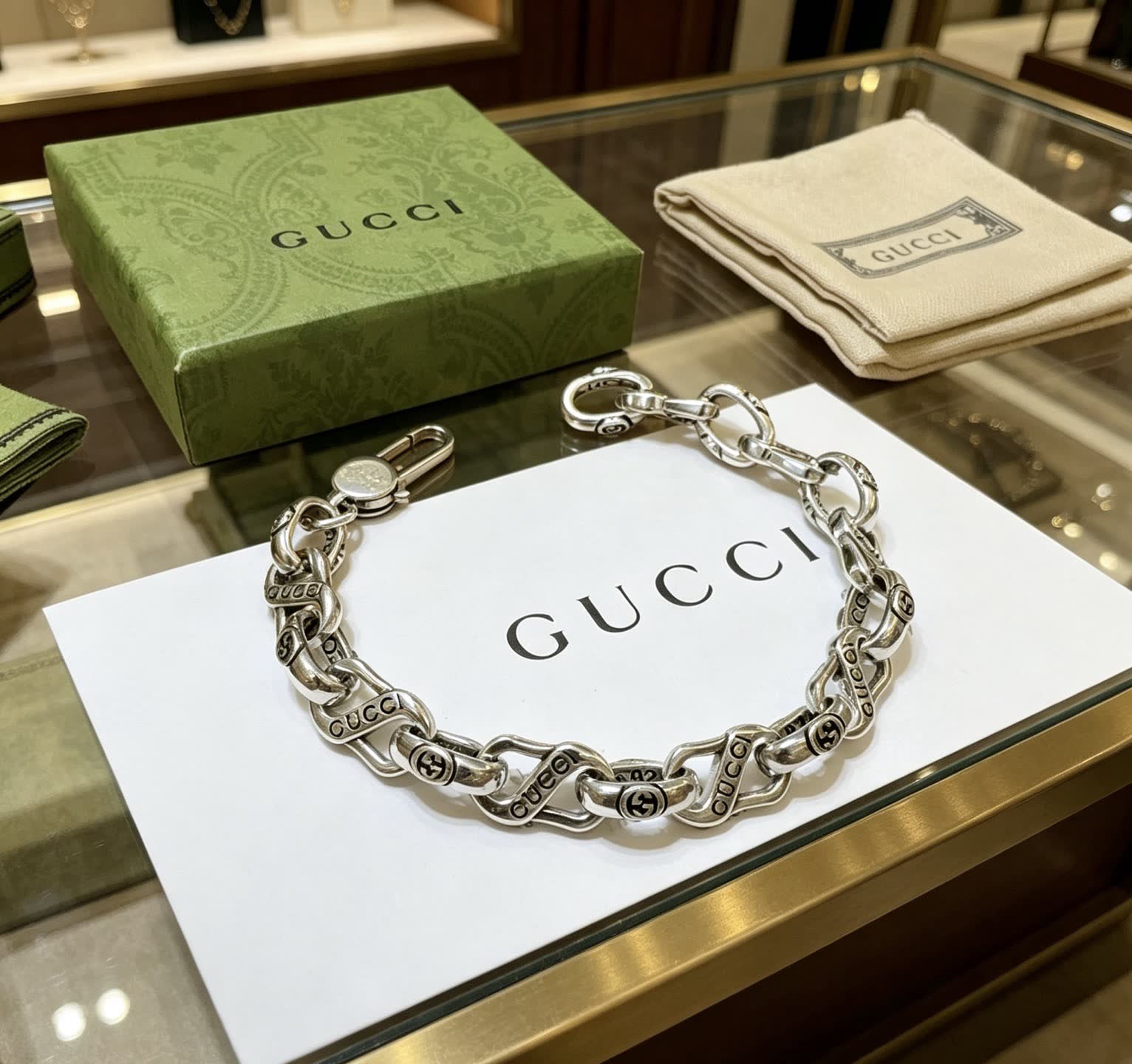 Gucci Silver Chain Bracelet