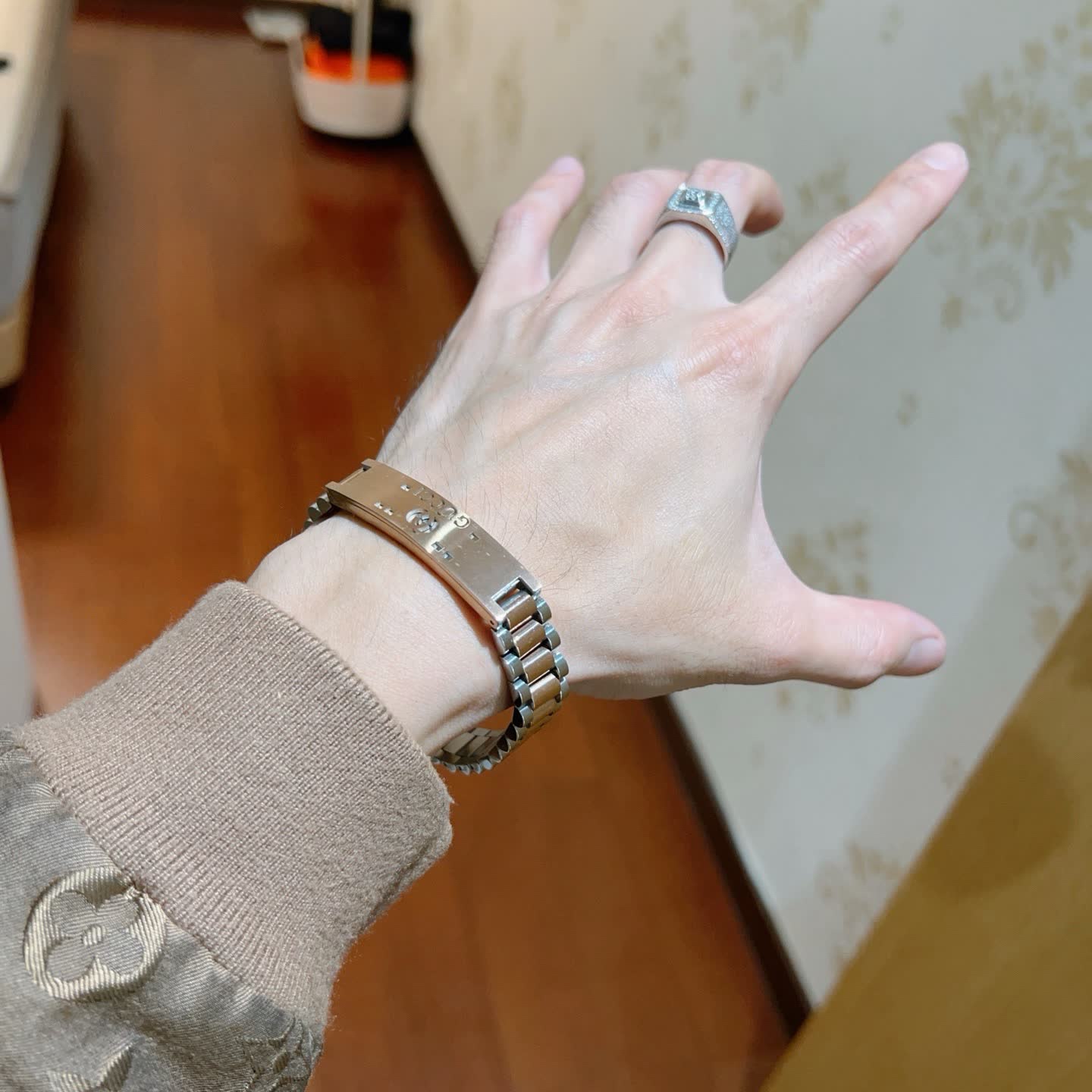 Gucci Silver and Rose Gold Bracelet