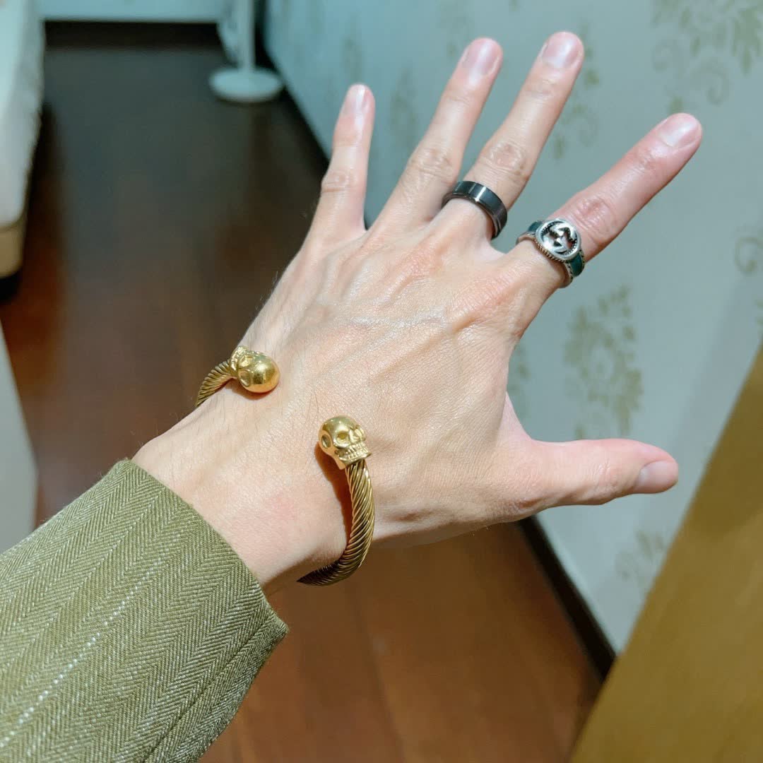 Gucci Gold Tone Skull Bracelet