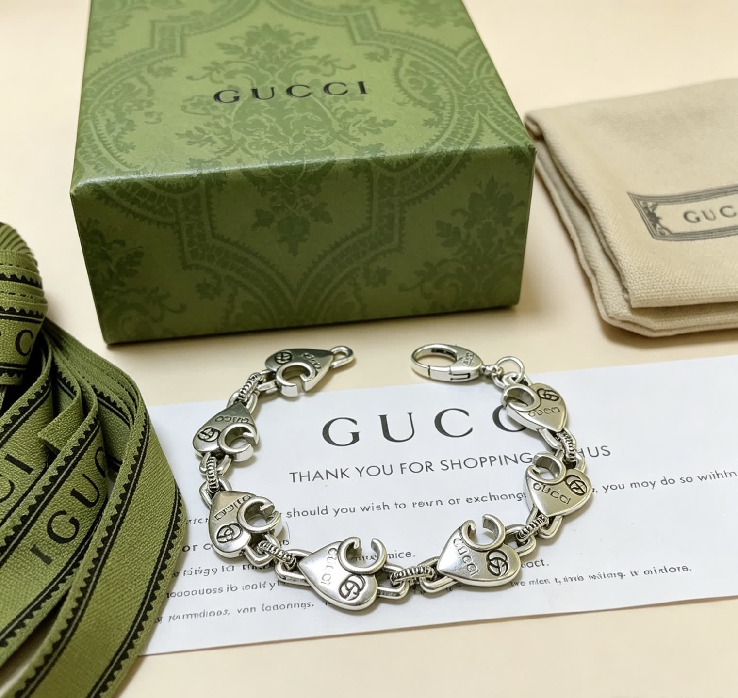 Gucci Silver Heart Link Bracelet