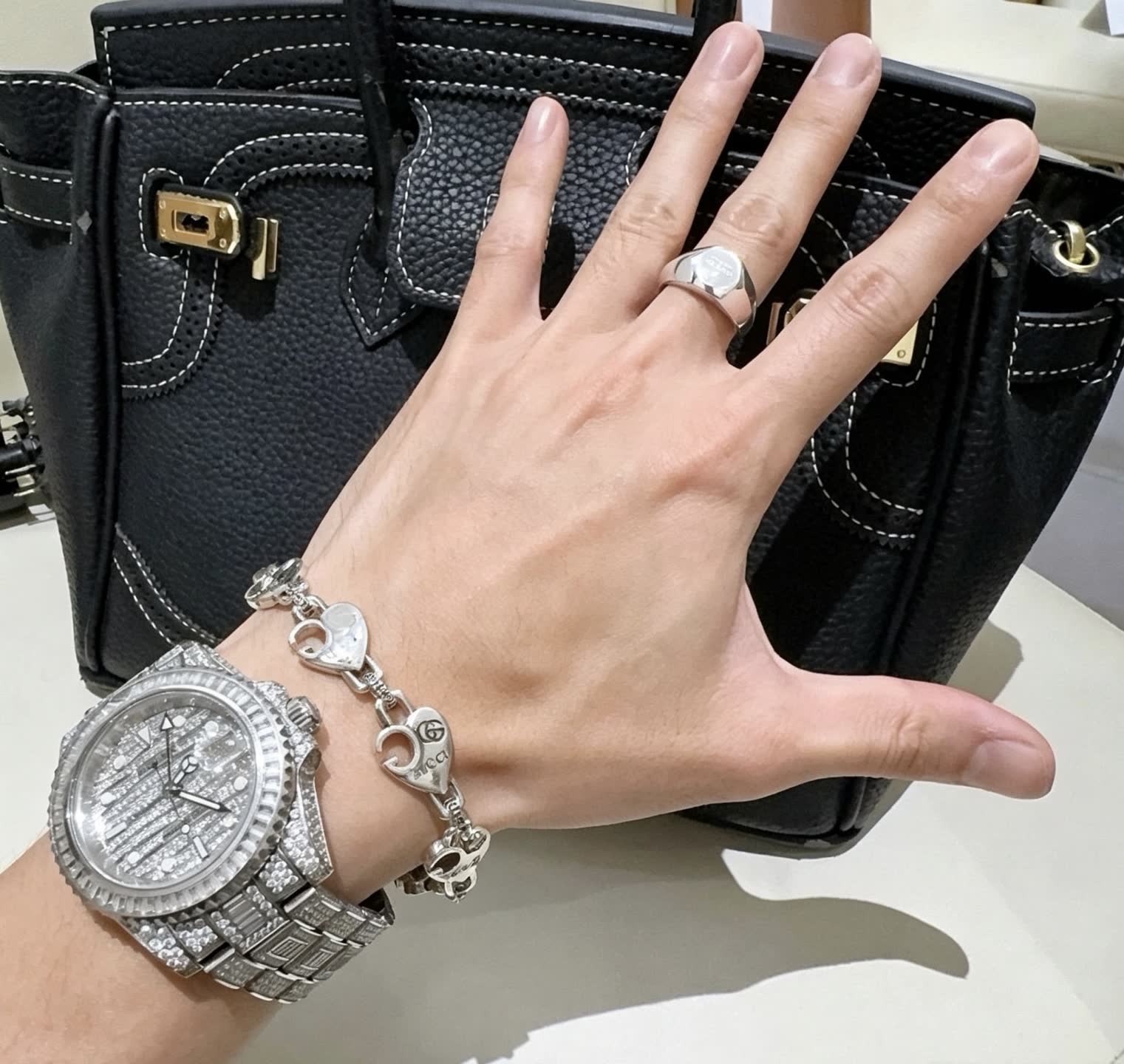Gucci Silver Heart Link Bracelet