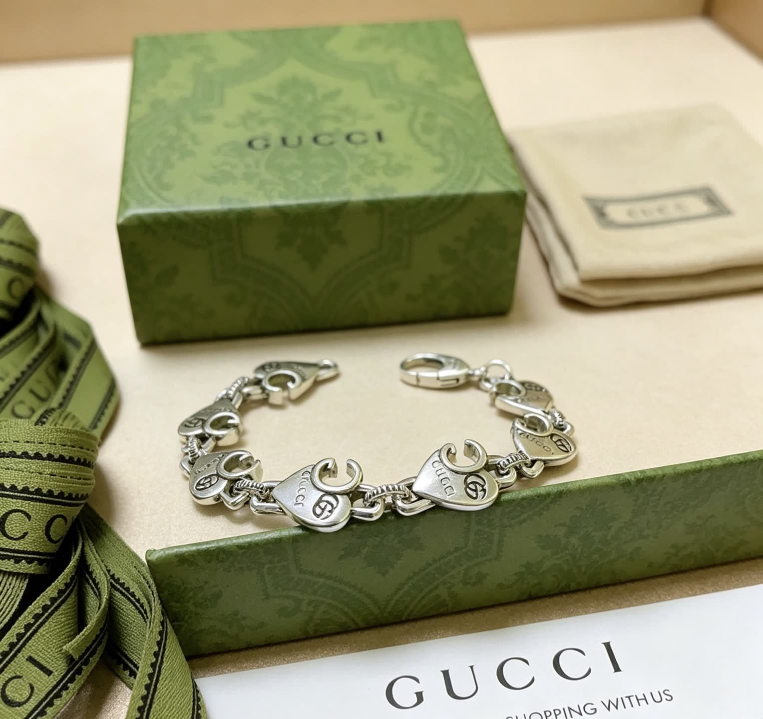 Gucci Silver Heart Link Bracelet