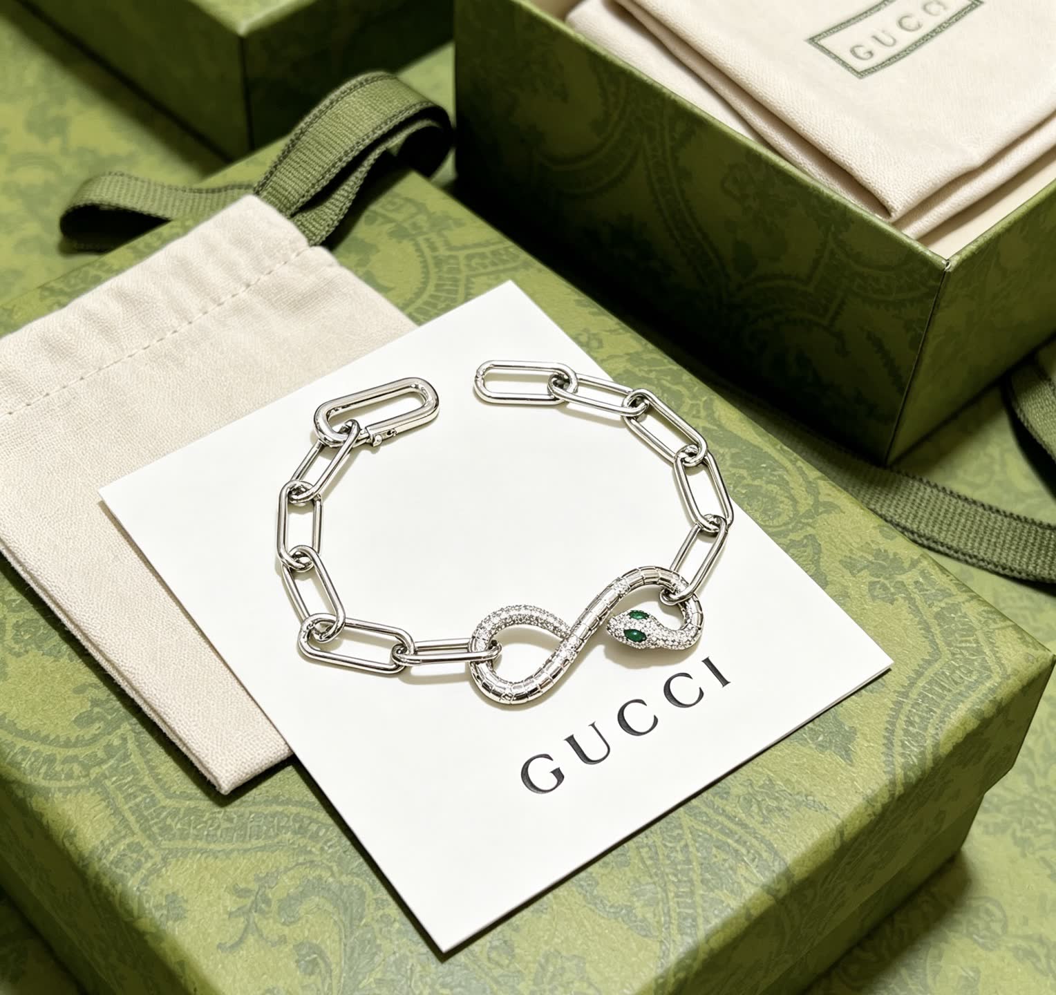 Gucci Silver Chain Bracelet with Snake Charm