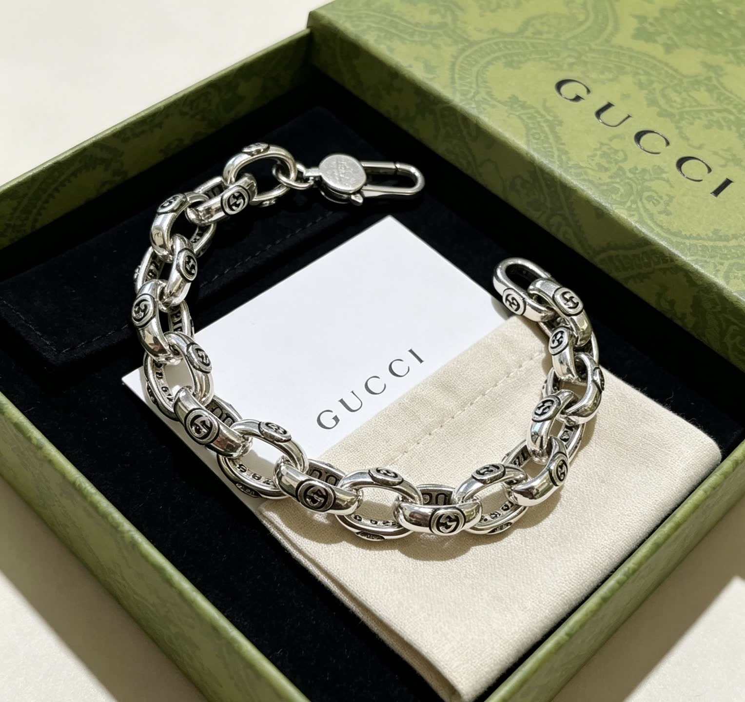 Gucci Silver Chain Bracelet