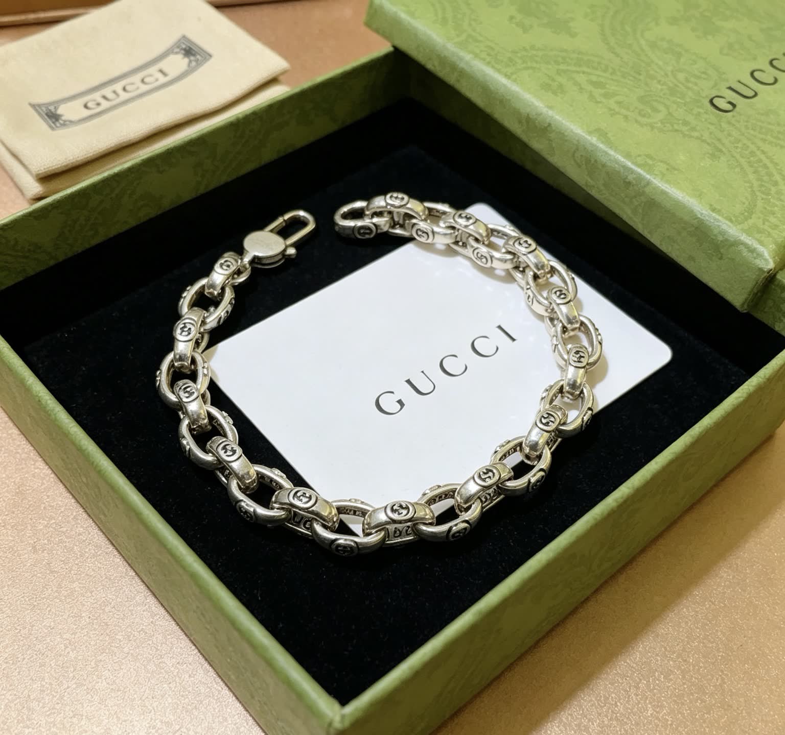 Gucci Silver Chain Bracelet