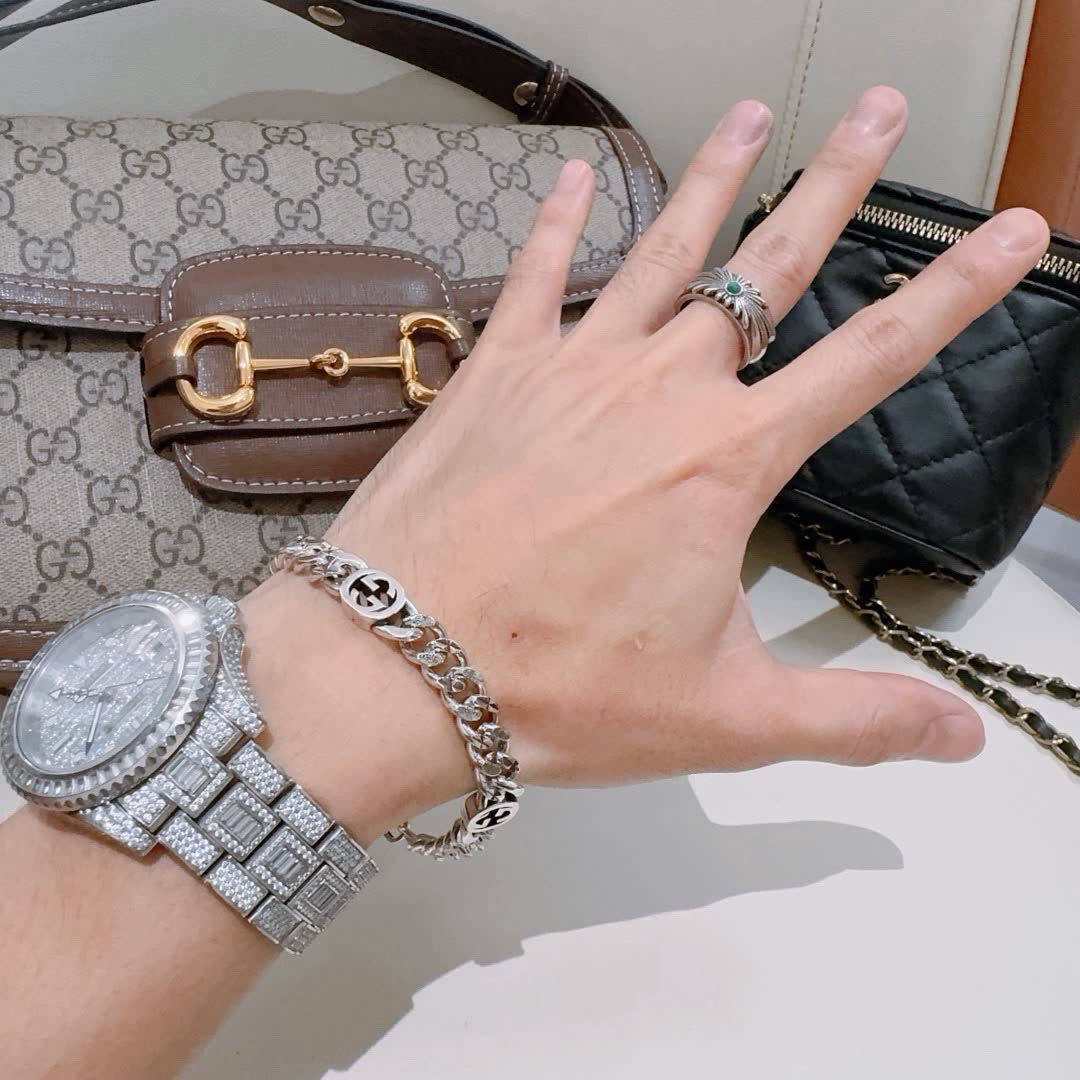 Gucci Silver Chain Bracelet