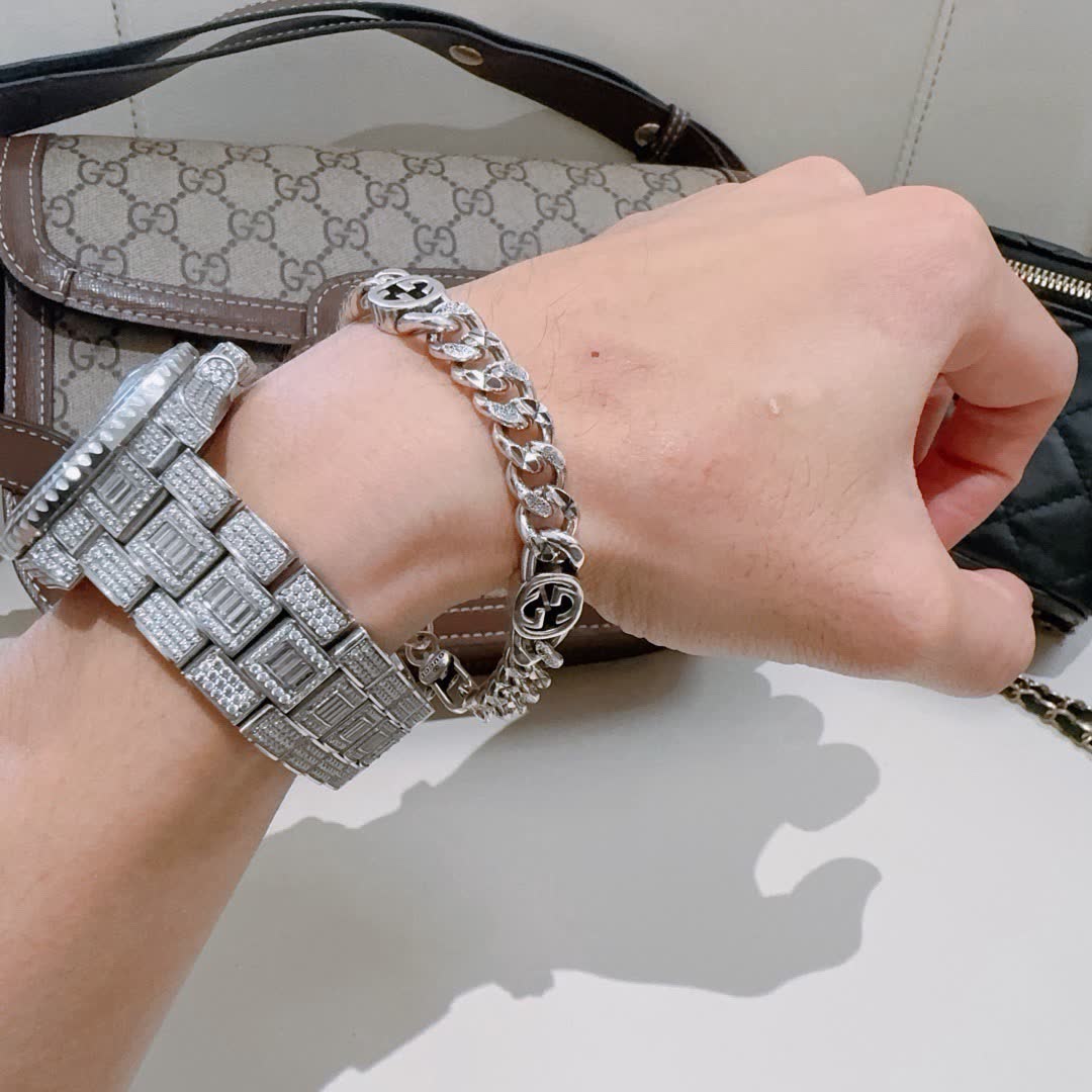Gucci Silver Chain Bracelet