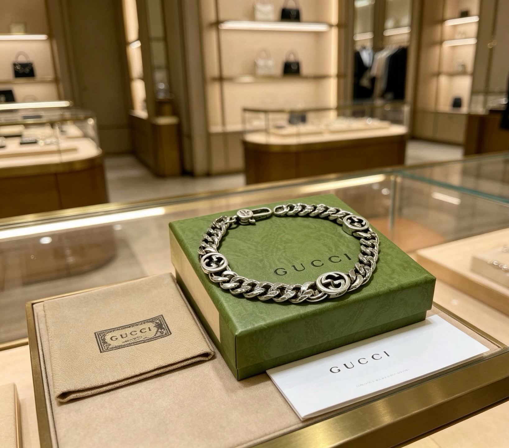 Gucci Silver Chain Bracelet