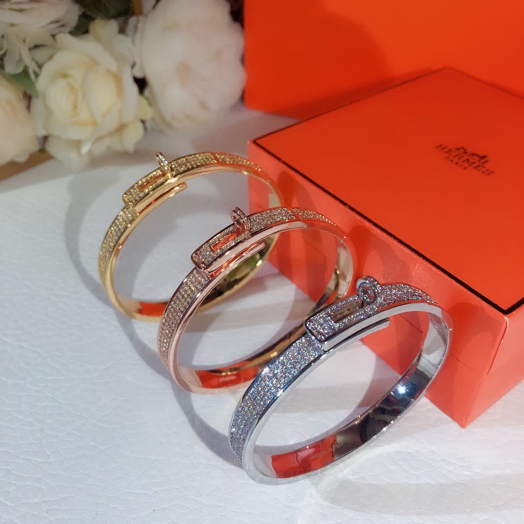 Hermes Hermès Gold Bracelet with Diamonds