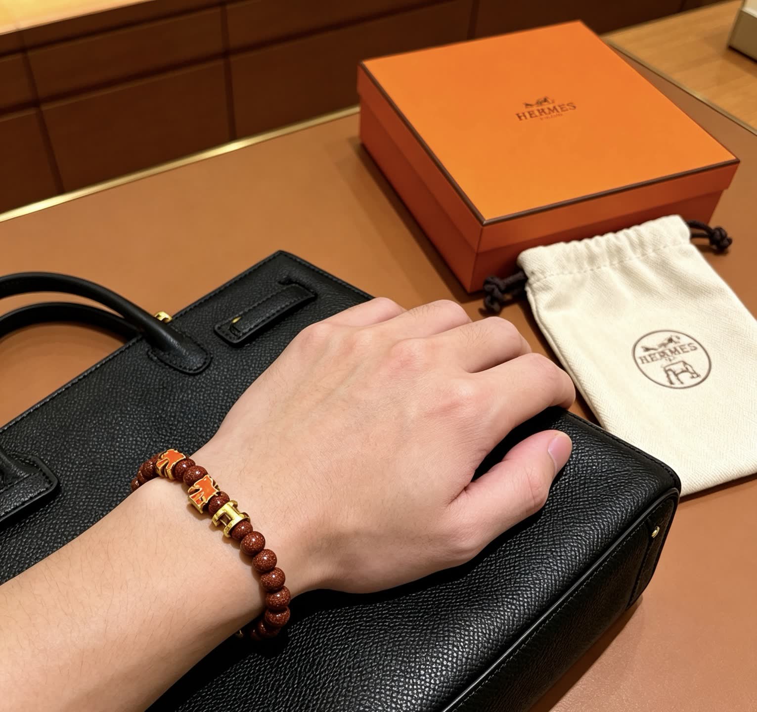 Hermes Hermès Brown Glitter Bead Bracelet with Gold Horseshoe Charms