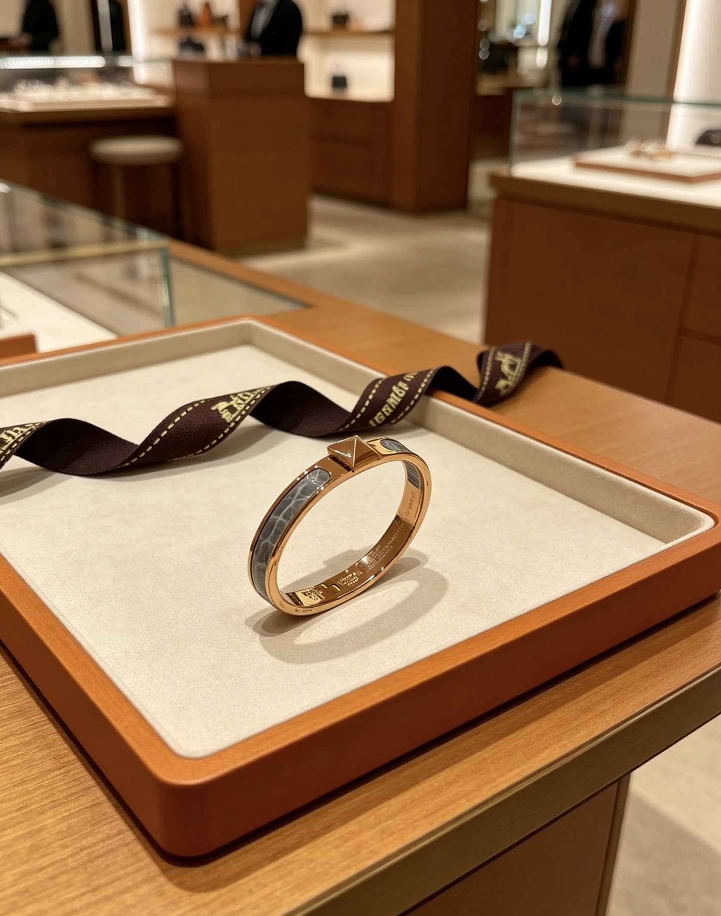 Cartier Love Bracelet Cartier Love Bracelet