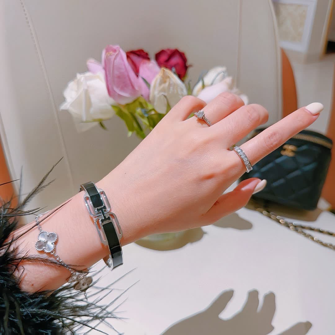 Hermes Hermès Black Enamel H Bracelet