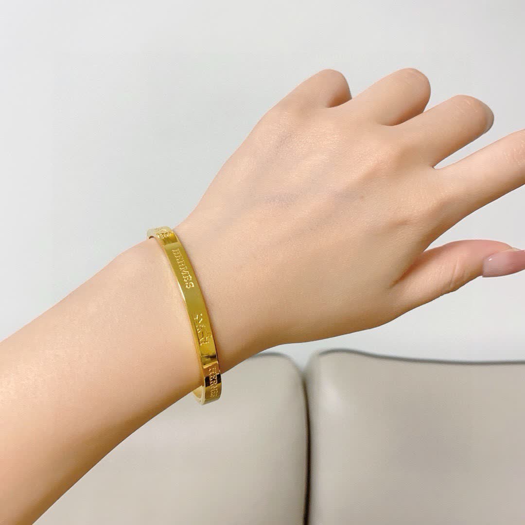 Hermes Hermès Engraved Bangle Bracelets