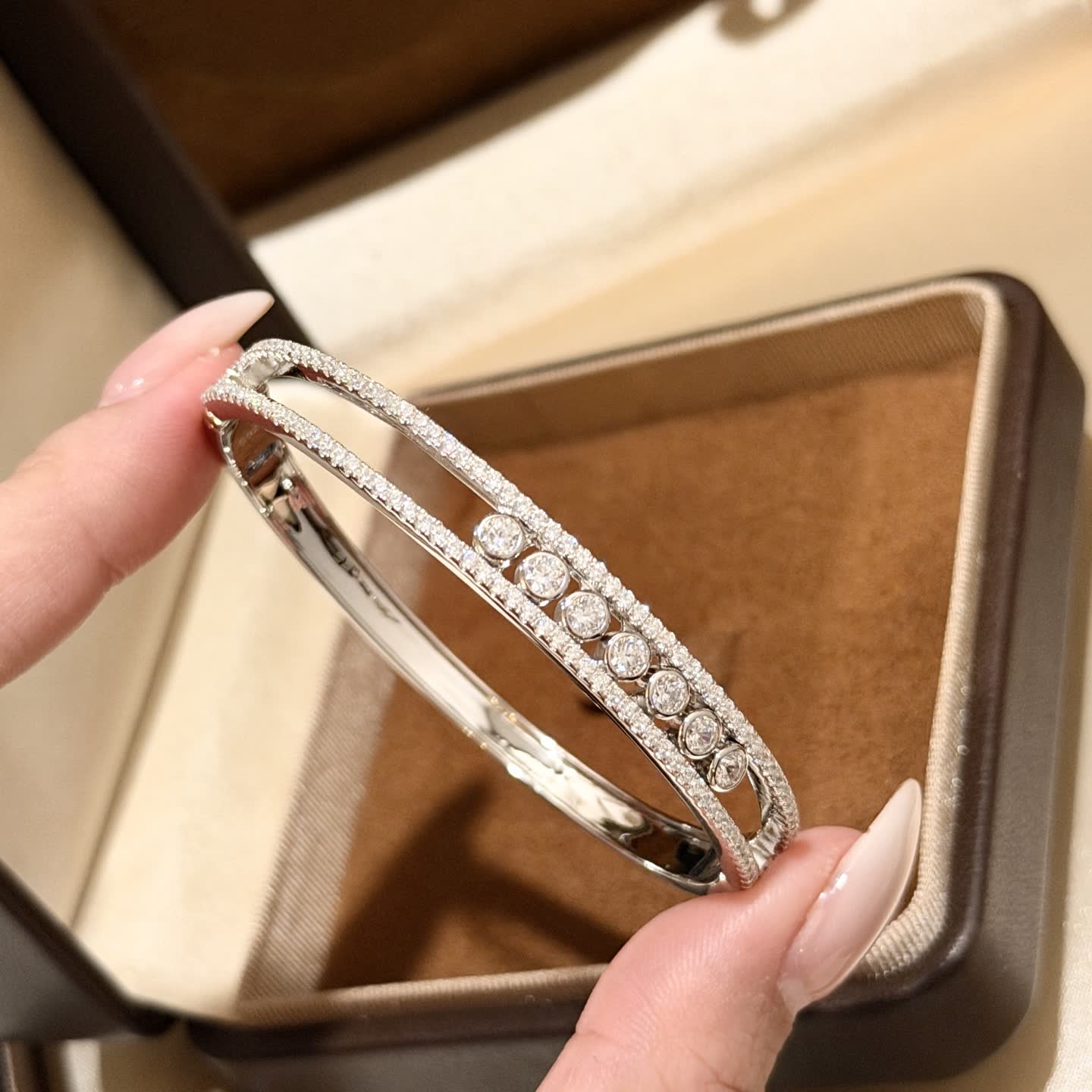 Messika Elegant Silver Diamond Bangle Bracelet Messika Elegant Silver Diamond Bangle Bracelet