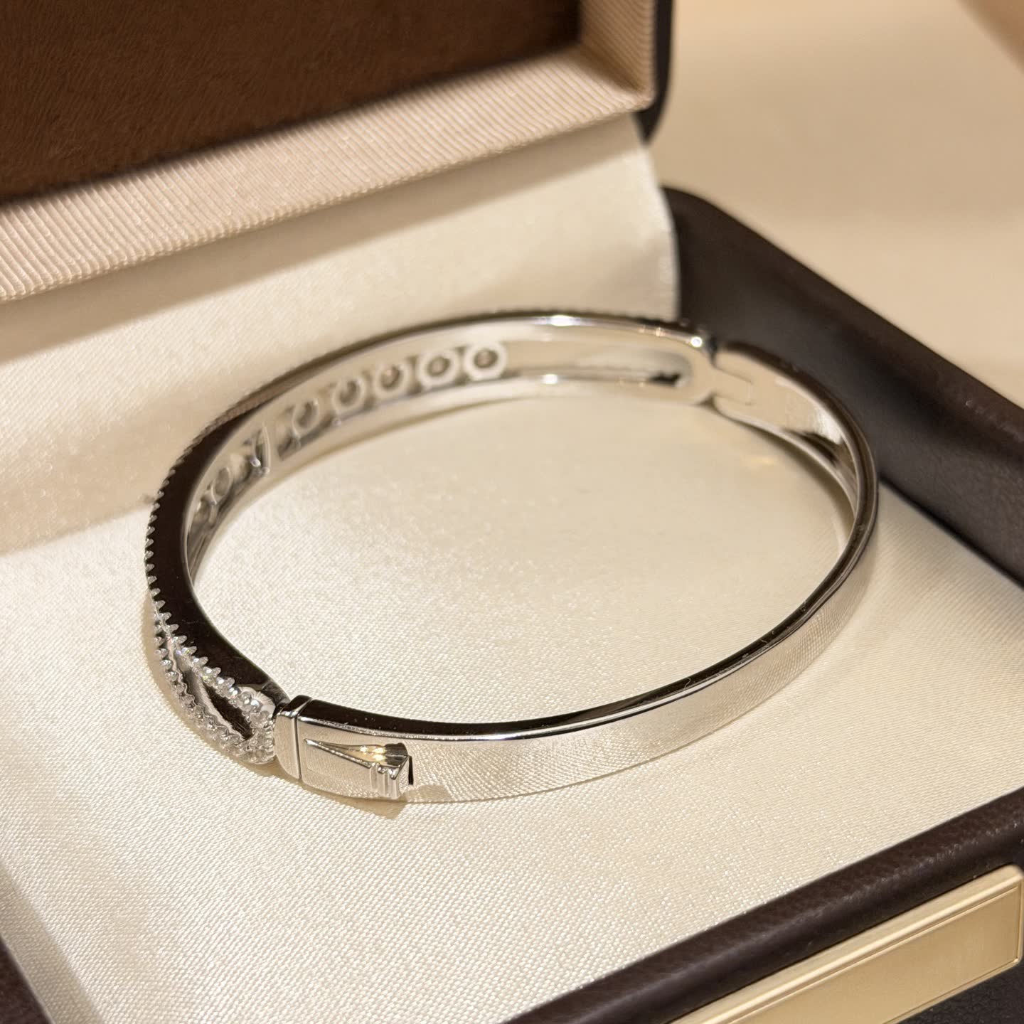 Messika Elegant Silver Diamond Bangle Bracelet Messika Elegant Silver Diamond Bangle Bracelet