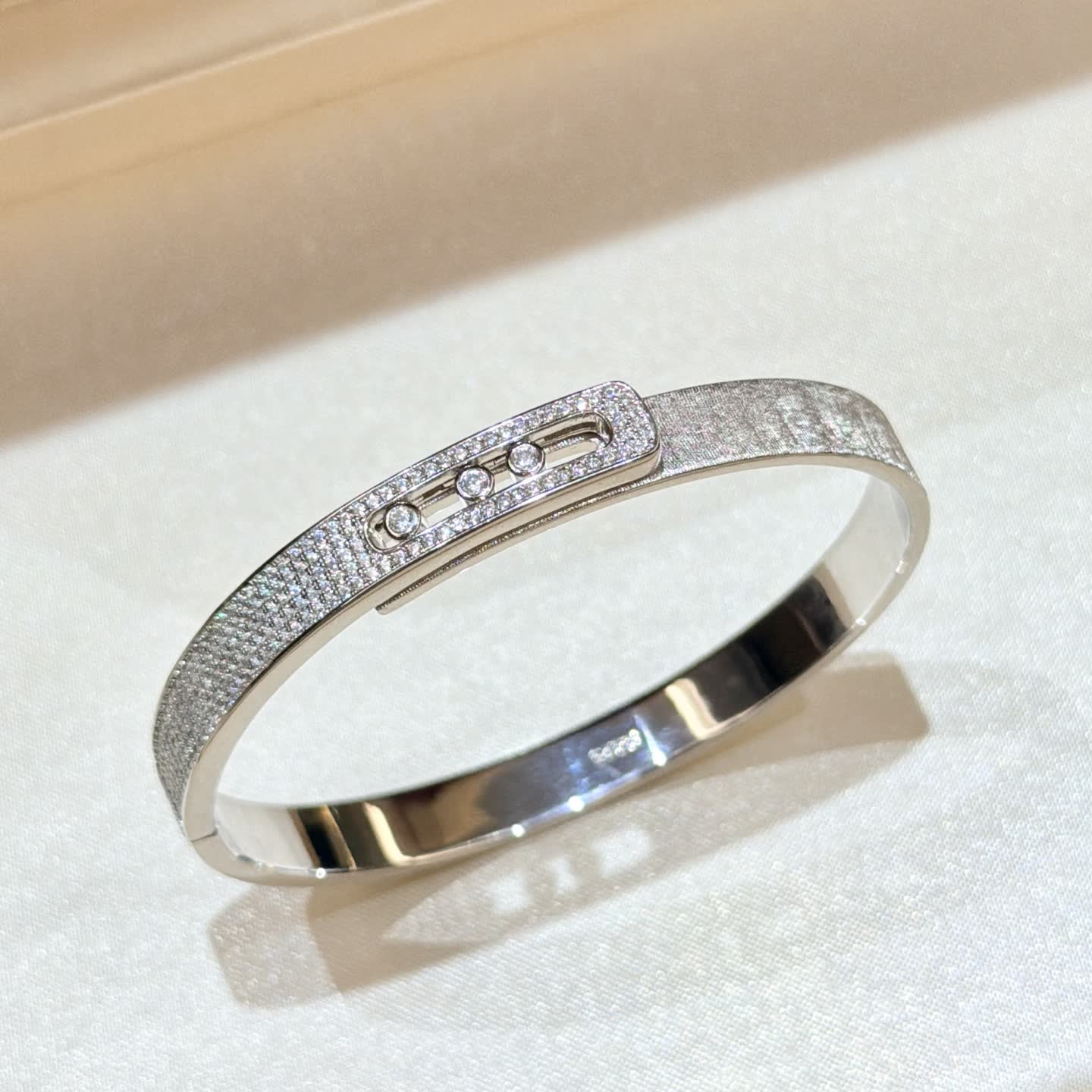 Bvlgari B.zero1 White Gold Diamond Bracelet