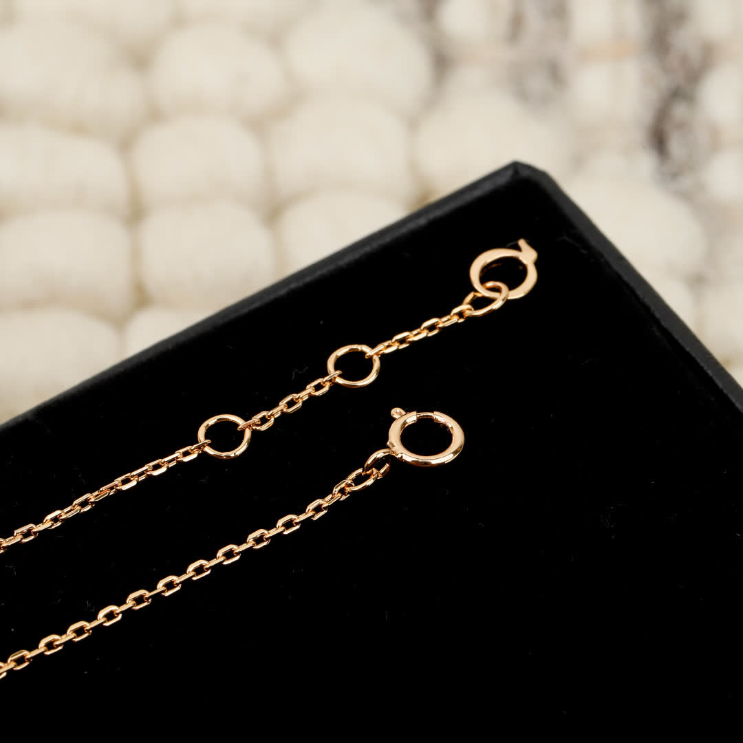 Qeelin Silver Bracelet with Pink Enamel Charm
