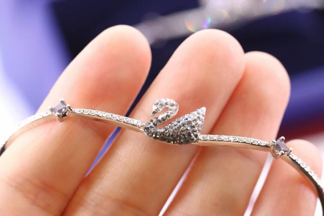 Swarovski Swan Bracelet