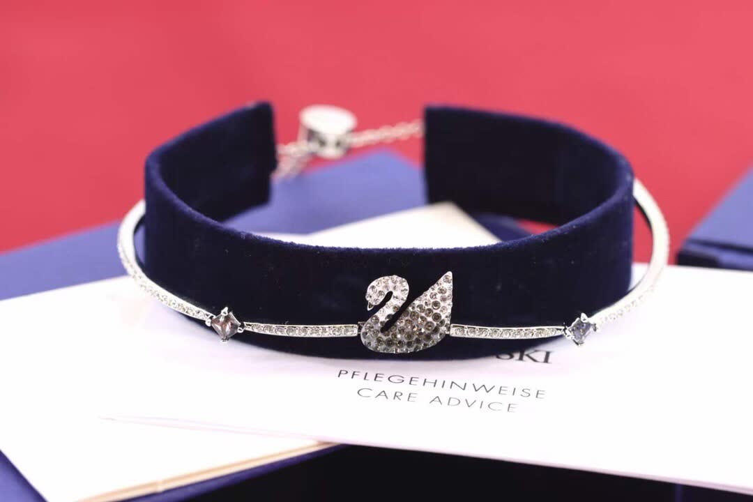 Swarovski Swan Bracelet