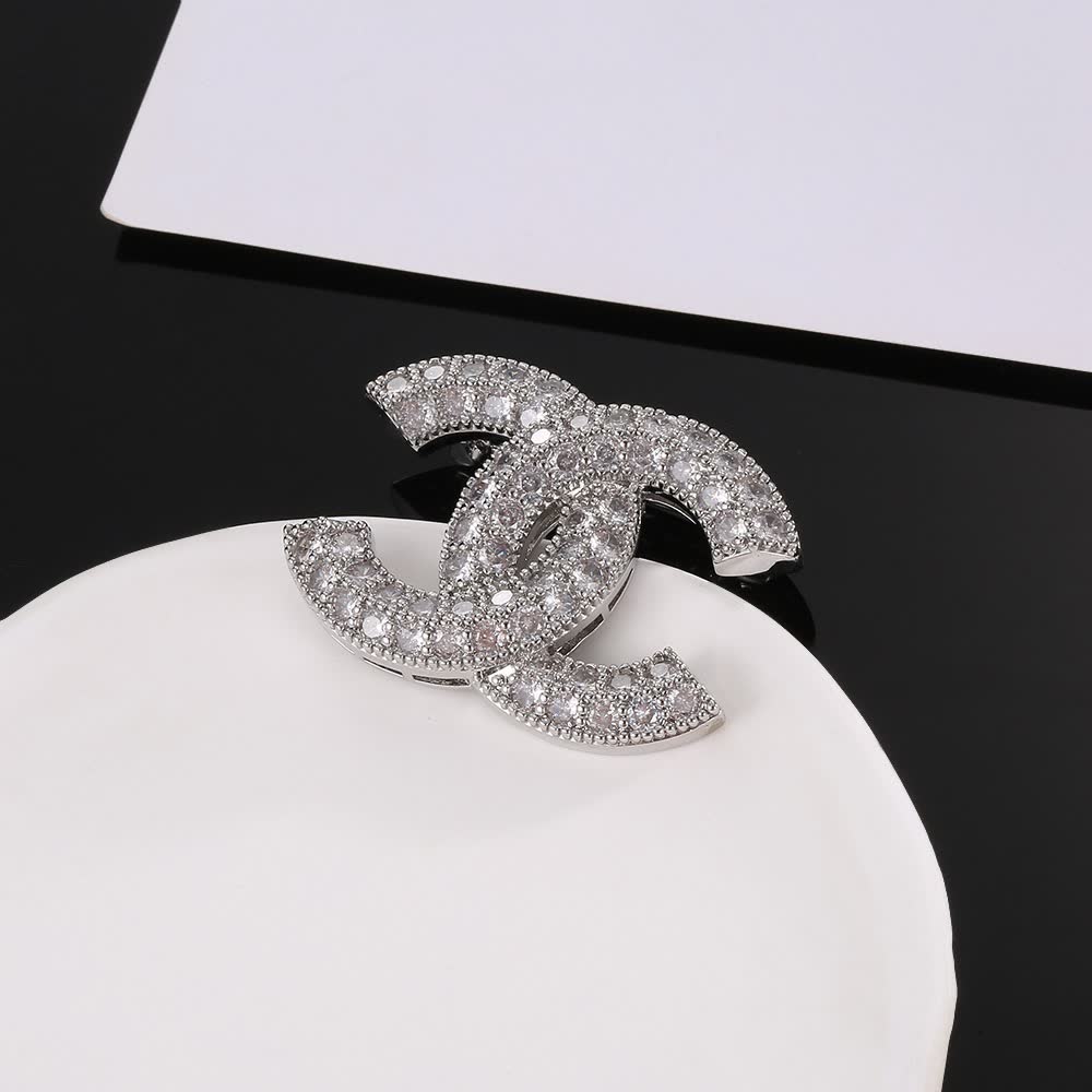 Chanel CC Logo Diamond Brooch