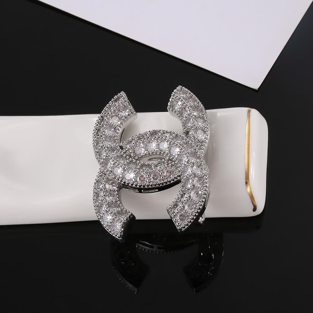 Chanel CC Logo Diamond Brooch