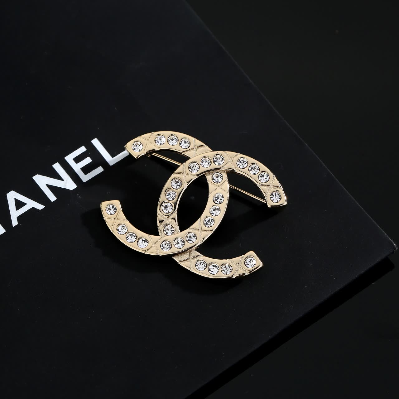 Chanel CC Logo Brooch with Crystals