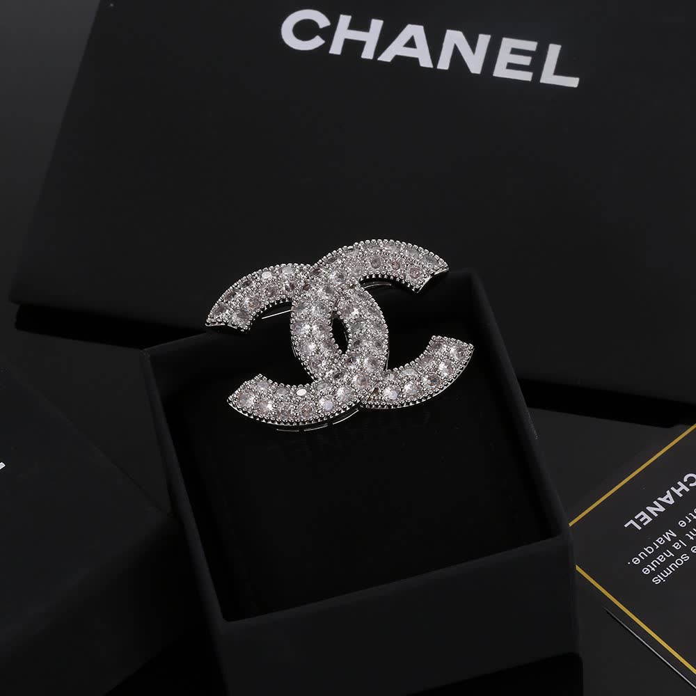 Chanel CC Logo Diamond Brooch
