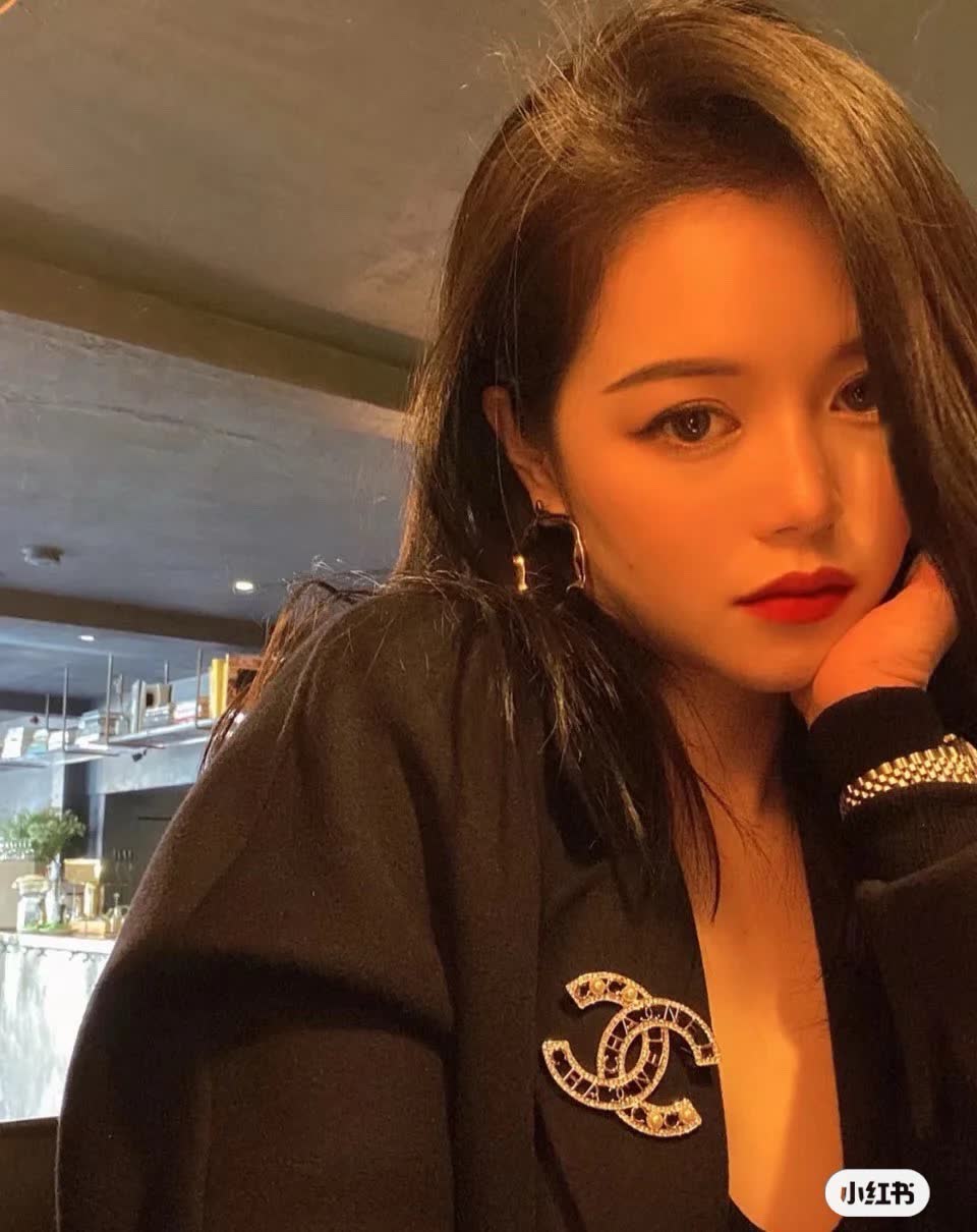 Chanel CC Logo Brooch