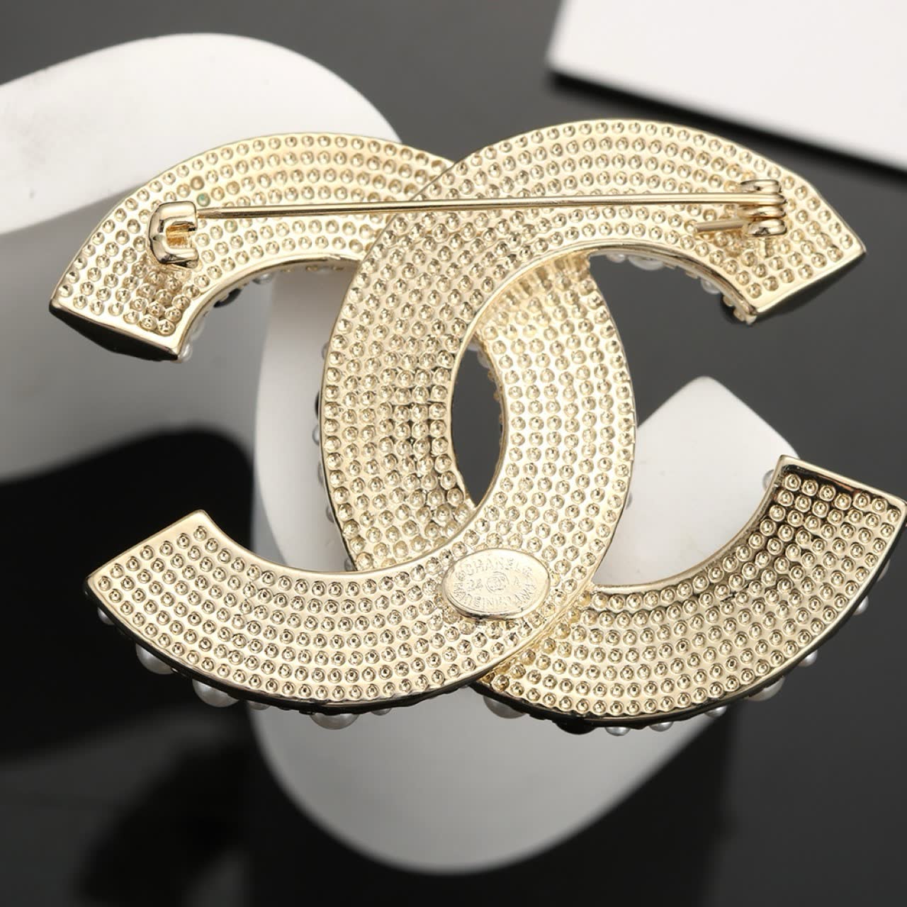 Chanel CC Logo Brooch with Pearls