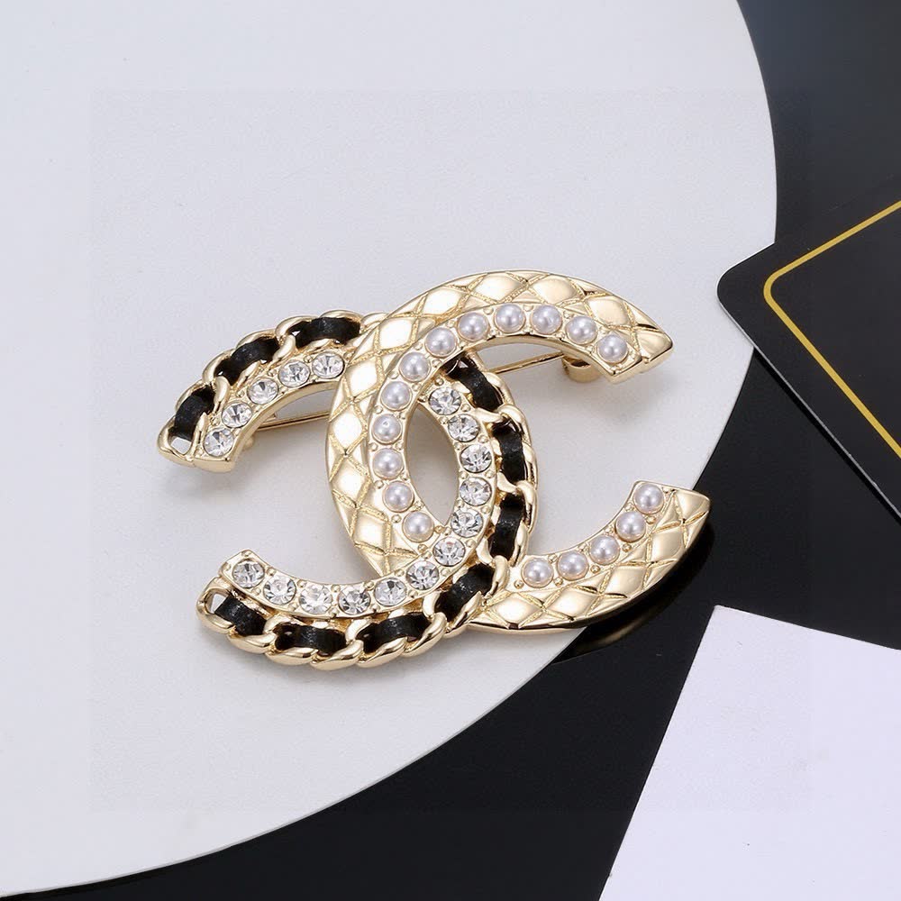 Chanel CC Logo Brooch with Pearls and Crystals