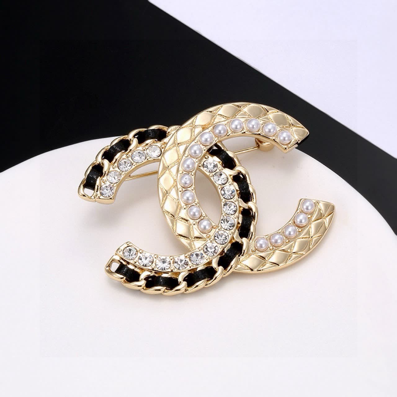 Chanel CC Logo Brooch with Pearls and Crystals