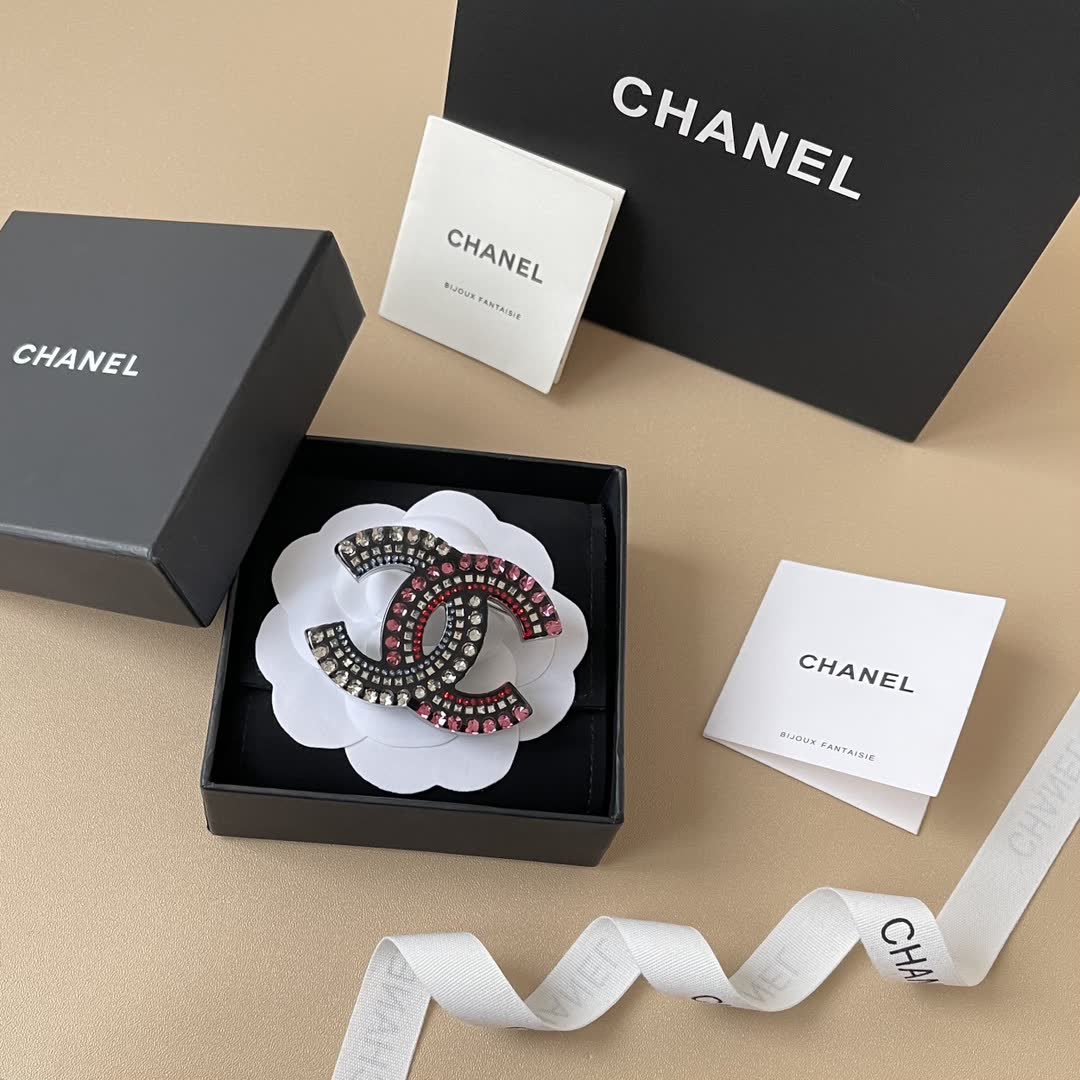 Chanel CC Logo Brooch