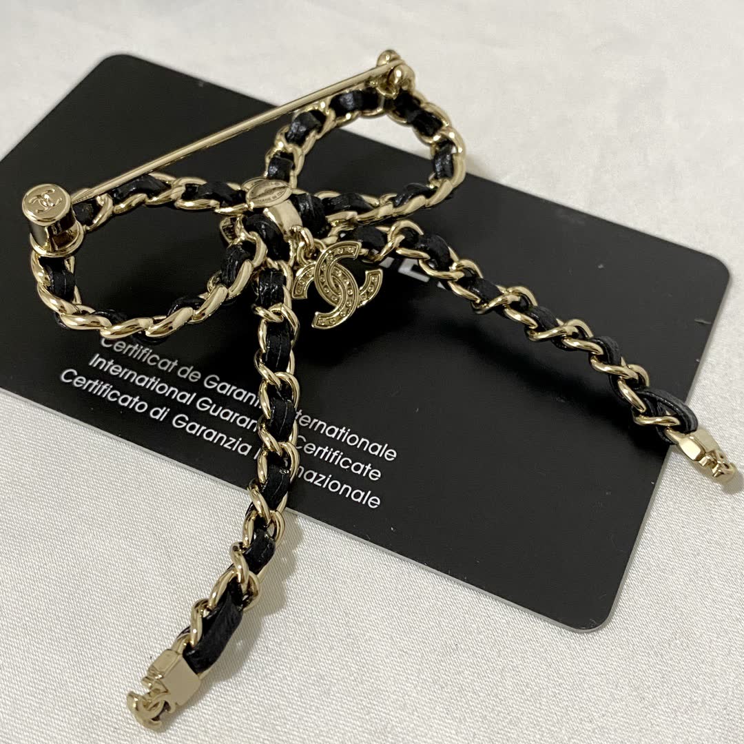 Chanel Chain Bow Brooch