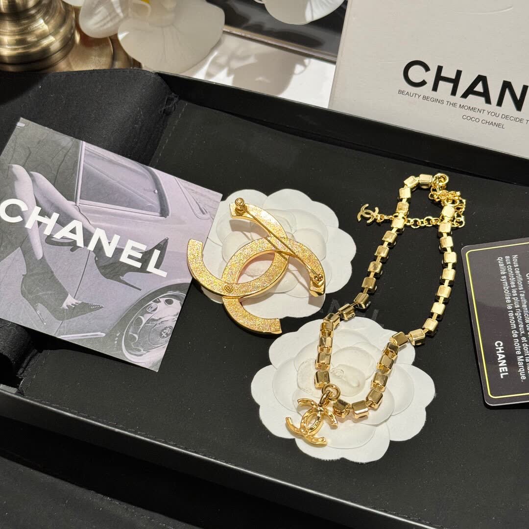 Chanel CC Logo Brooch
