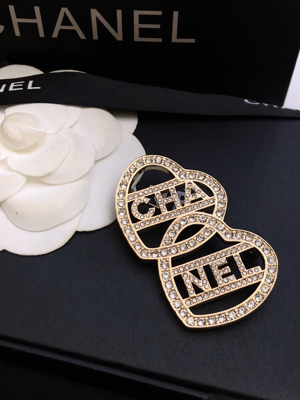 Chanel Double Heart Brooch