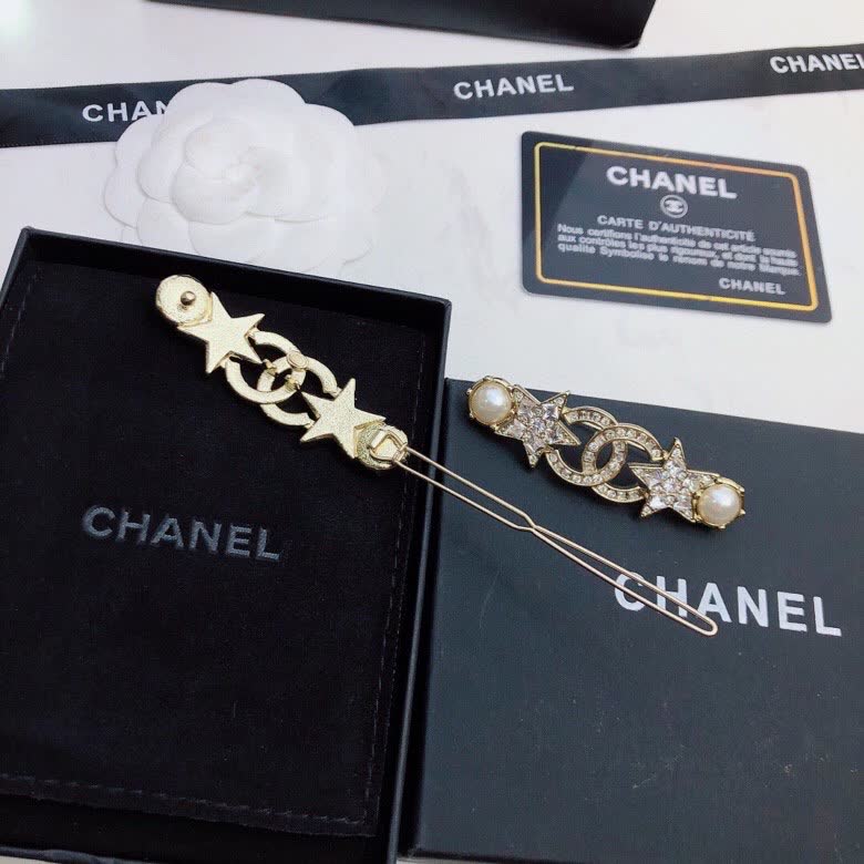 Chanel Brooch - Star and Pearl Design