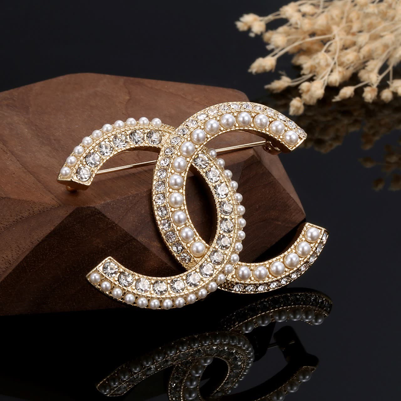 Chanel CC Logo Brooch with Pearls and Crystals