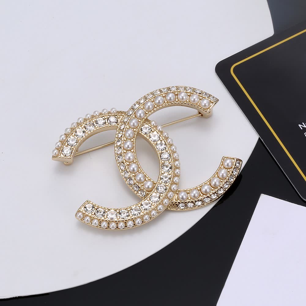 Chanel CC Logo Brooch with Pearls and Crystals