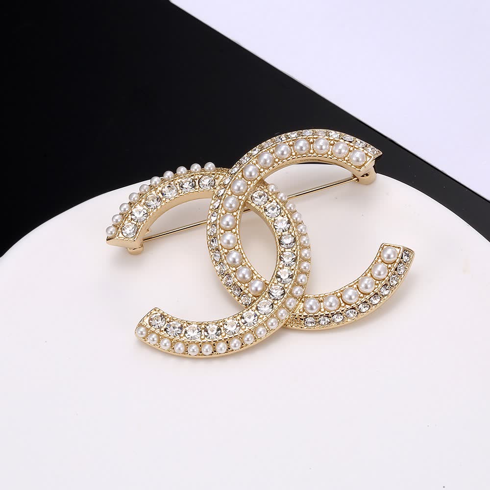 Chanel CC Logo Brooch with Pearls and Crystals